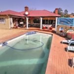 4 Bed House with Wooden Cottage in Daggafontein Ext