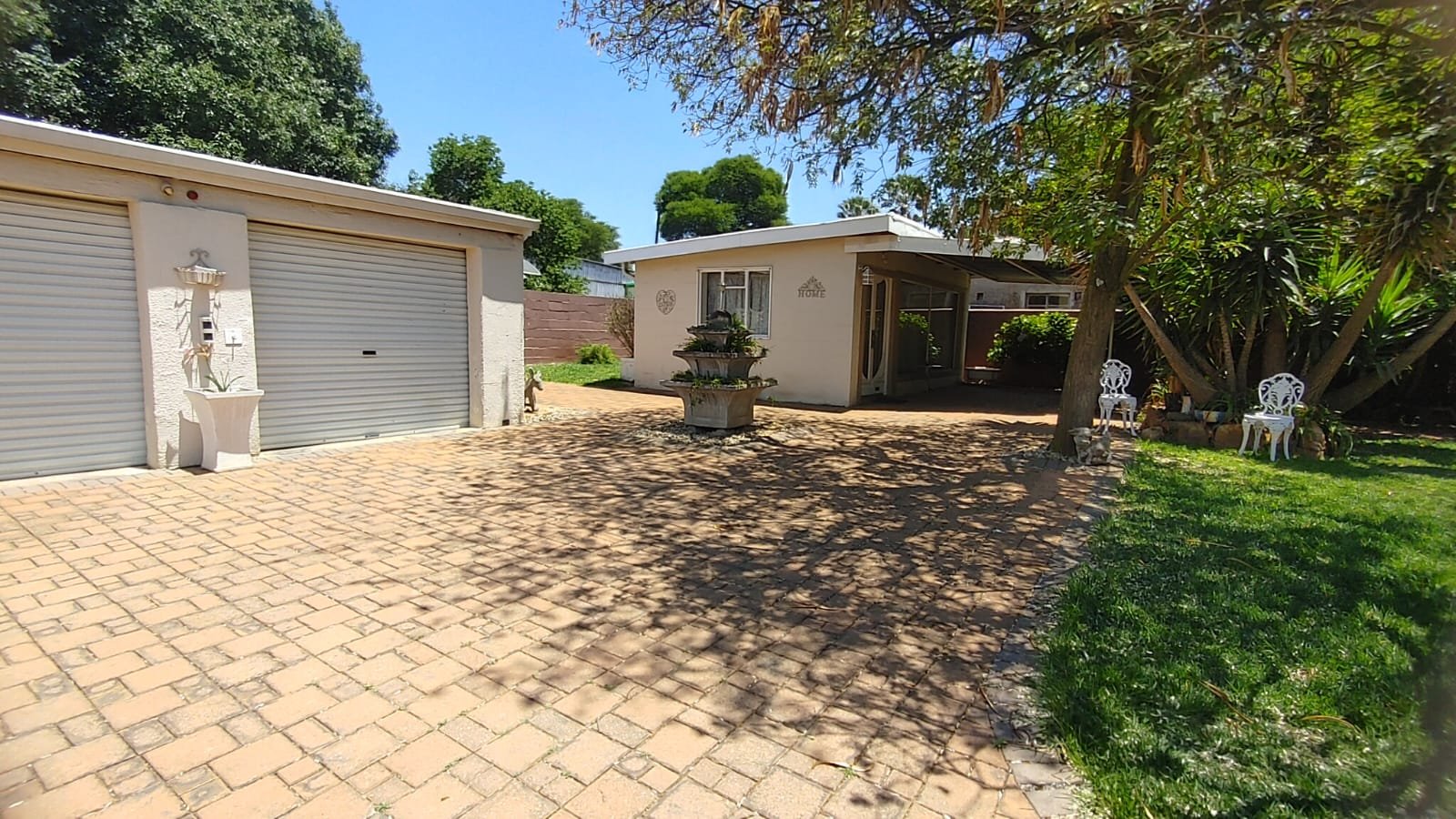 4 Bedroom House with Flatlet in Casseldale