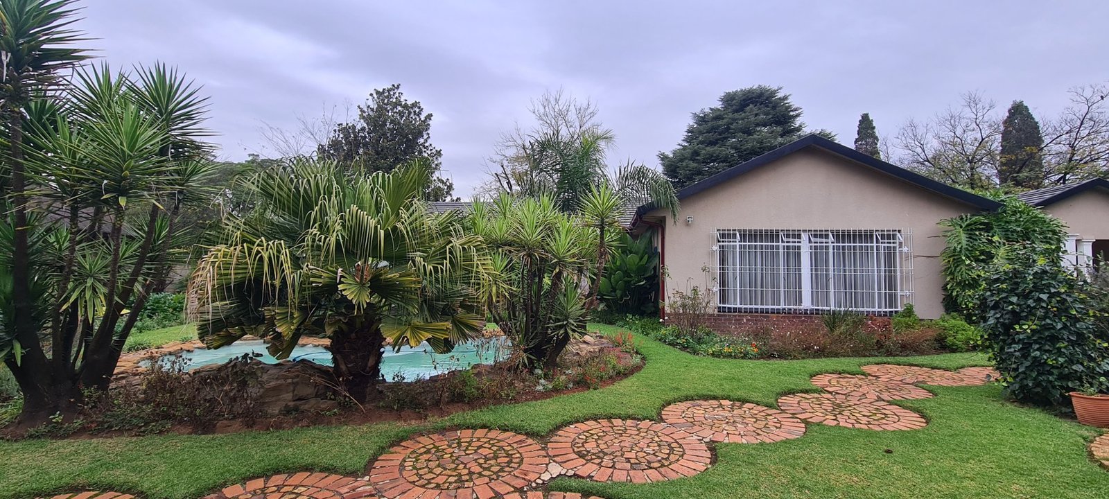 Large home with Airbnb Potential in Strubenvale