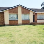 3 Bed House with Lapa for Sale in Dunnottar