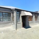 2 Bedroom house for Sale in Geduld Ext 1