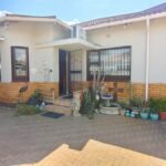 4 Bed House with Pool and Lapa for Sale in Casseldale