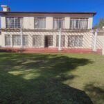 5 Bed House with Pool for Sale in Sharon Park